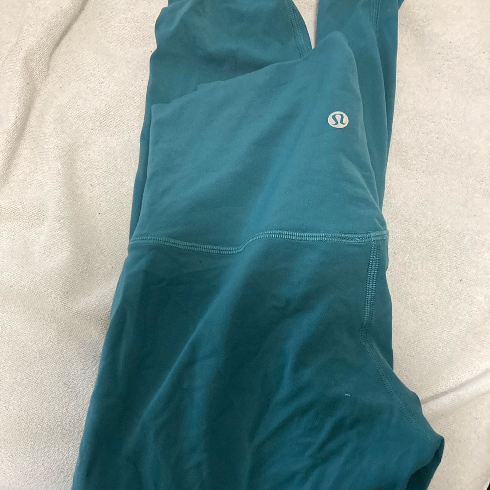 Lululemon Align leggings Inseam 25 size 4